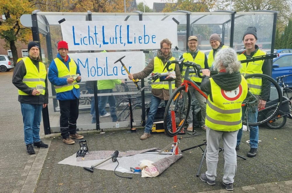 Mitglieder von MobiLaer bei der Aktion List, Luft, Liebe 2025